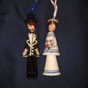 Vintage European Ceramic Wedding Couple Figurine Ornament Set Hand Painted